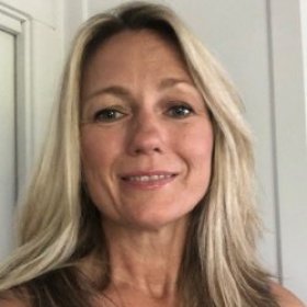 Anne Grethe Strandos