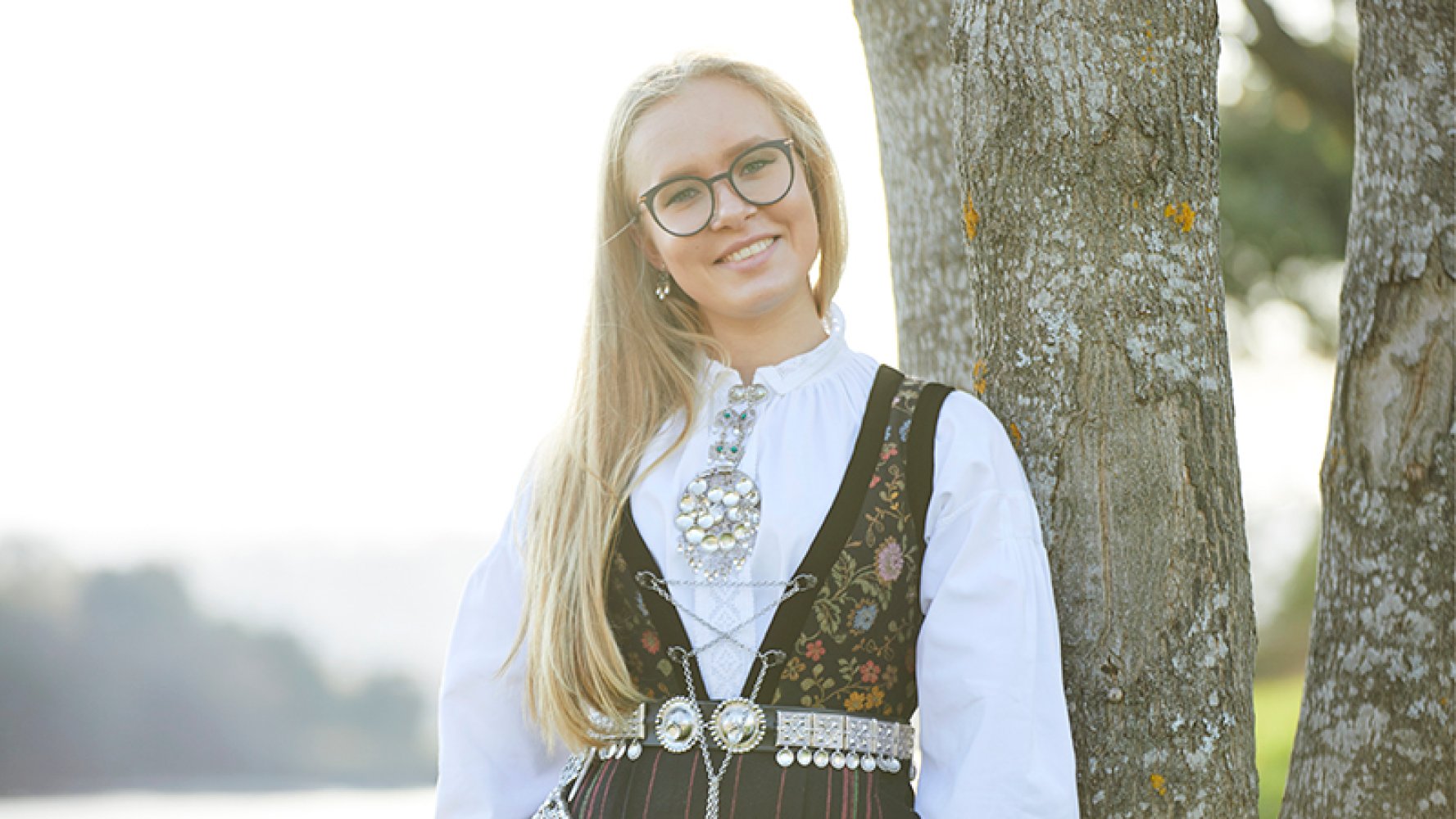 Kristine Stenvold. Bunad.