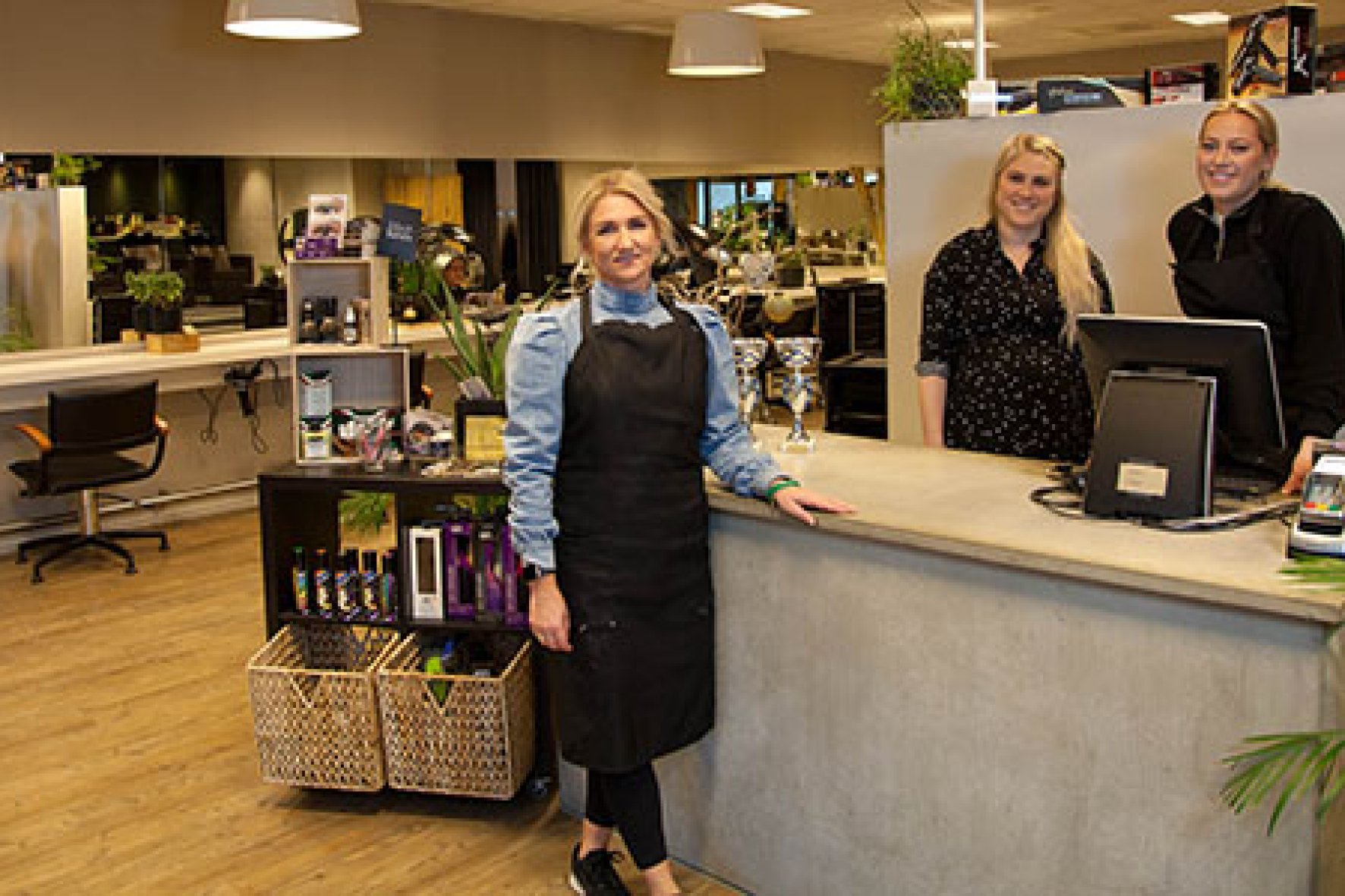 I en hektisk hverdag er det lett å glemme å stå riktig, men disse tre passer på hverandre. Fra venstre Marthe Eilertsen Fylling, Johanna Aasen og Helene Aarvåg. Foto: Ben Fylling