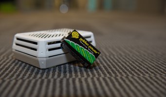 Røykvarsler og batteri.
