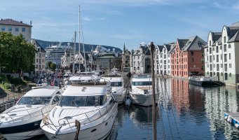båter i Ålesund-havn