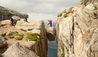 Kjerag fjellplatå på sydsiden av Lysefjorden